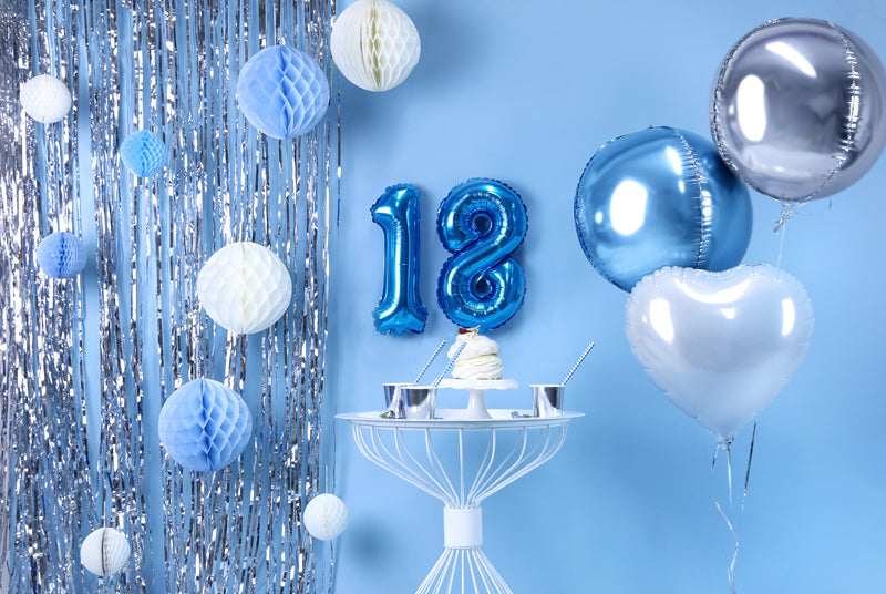 Party Dekoration in Blau und Silber Teenager