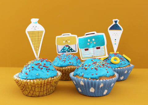 Schulkind Dekoration Einschulung Schulstart Schultüten Muffinförmchen Cupcakes Muffinpicker Muffindeko