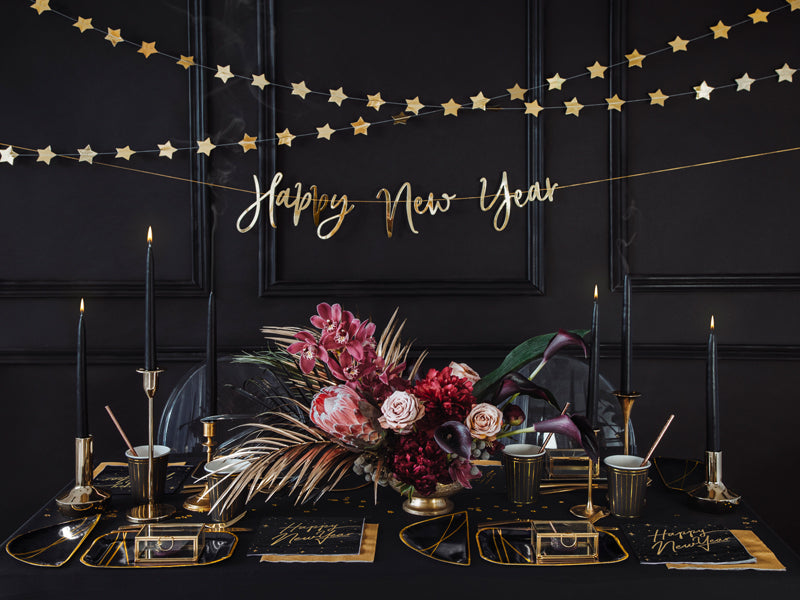 Silvester Party Dekoration in Schwarz und Gold – Partytastisch