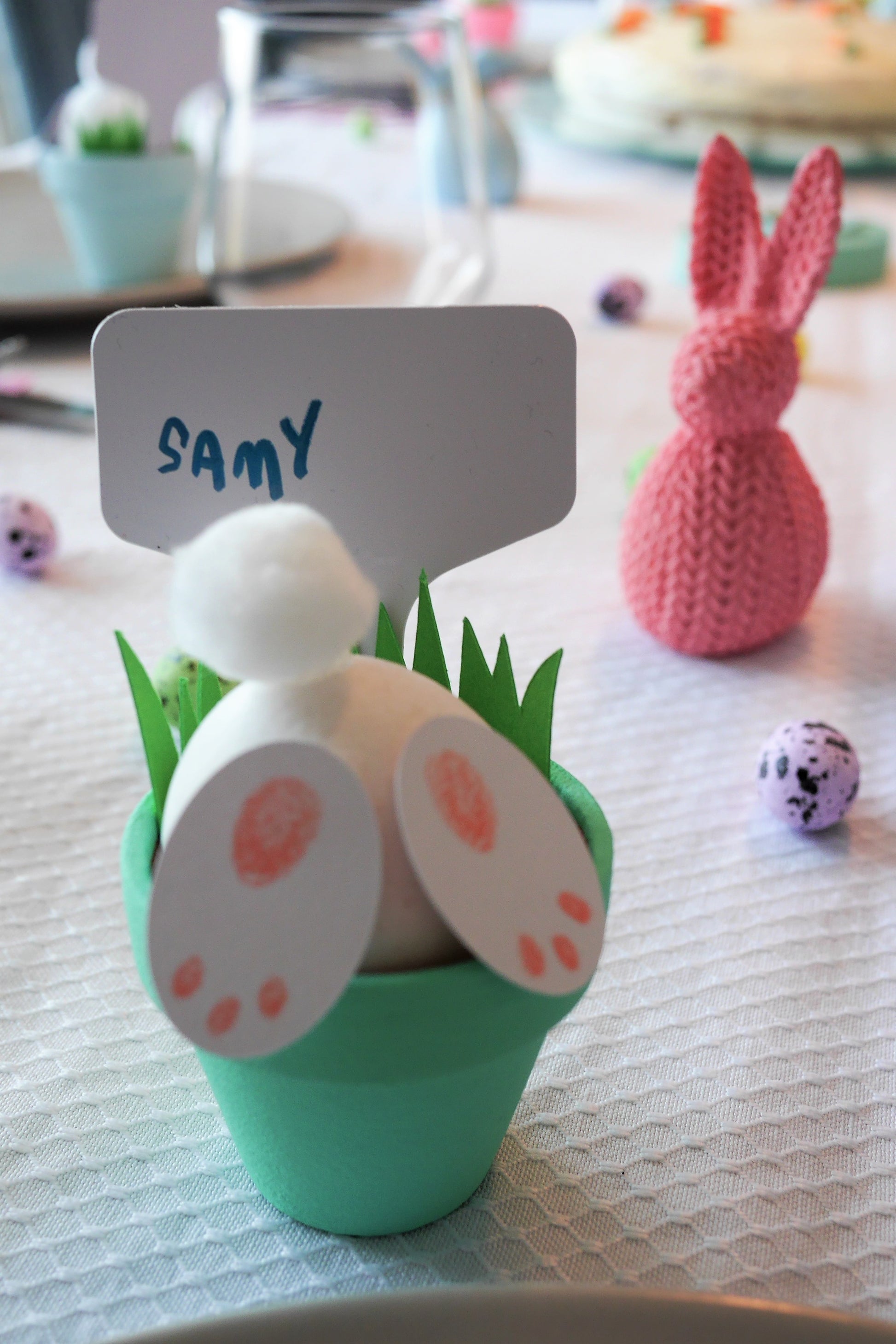 DIY Bastel Set Hasen Osterhase Tischdeko Ostern Platzkarte Sitzplatz Eierbecher Kinder Süß Tontopf Pastell