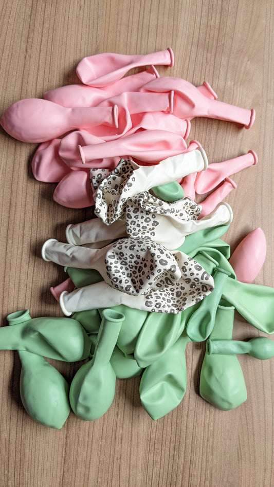 Ballongirlande Dschungel Leo Leopard Tropical Rosa Pistazie Sage Mint Leoprint