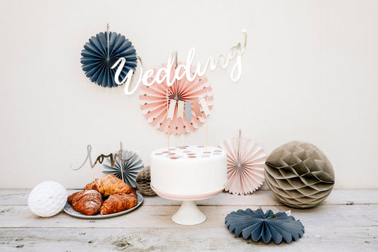 Set Rosetten für eine stilvolle Dekoration in Rosé und Grau Hochzeit Brautparty JGA Bride