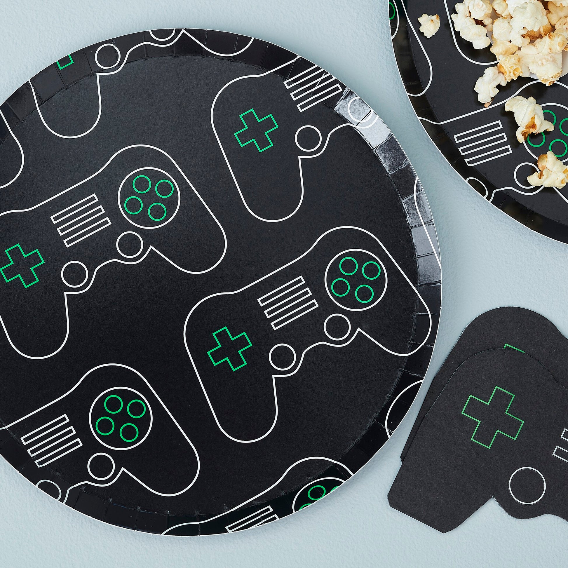 Gaming Game Party Teenager Teenie Zocker Partyteller Pappteller Schwarz Grün Controller